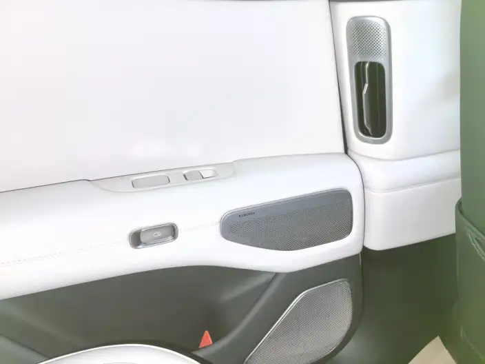 Xiaomi YU7 2025 Model 4WD Max Edition – фото 17