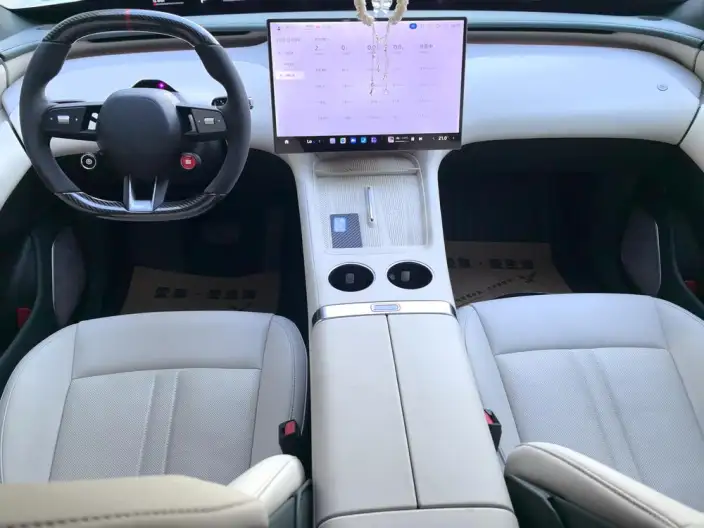 Xiaomi YU7 2025 Model 4WD Max Edition – фото 19