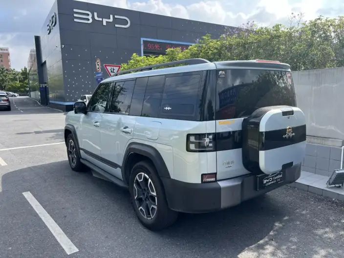 Titan 7 PHEV 2025 Model 200KM 2WD Max Edition – фото 5