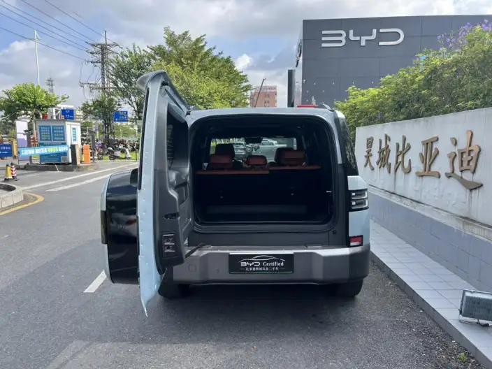 Titan 7 PHEV 2025 Model 200KM 2WD Max Edition – фото 8