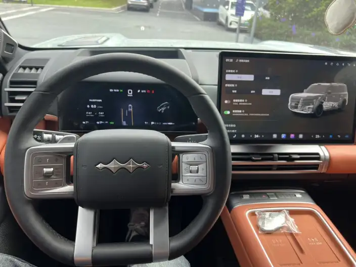 Titan 7 PHEV 2025 Model 200KM 2WD Max Edition – фото 19
