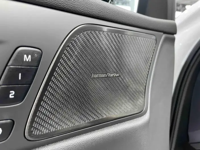 Volvo S60 2025 Model B5 Smart Elegance Sports Edition – фото 9