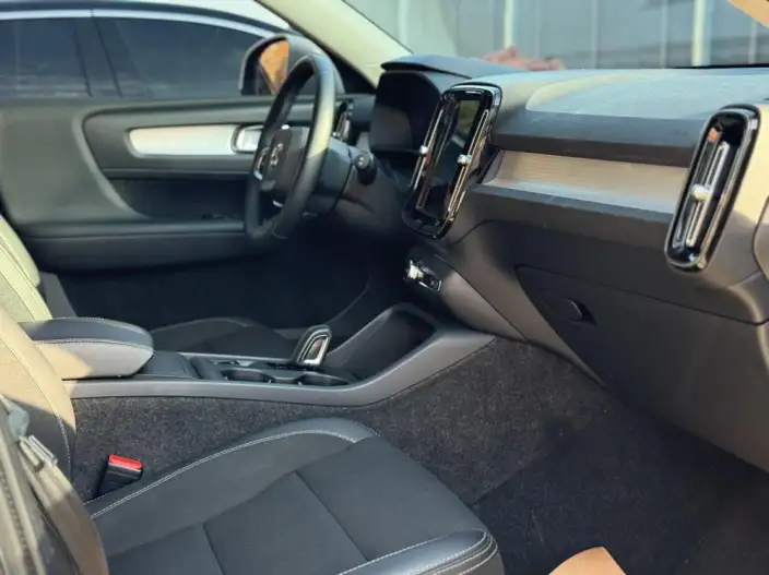 Volvo XC40 2020 Model T3 2WD Zhixing Fashion Edition – фото 6