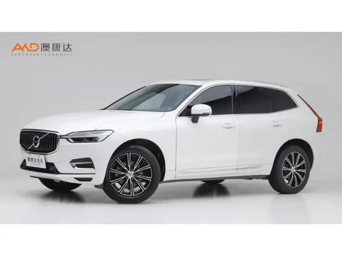 Volvo XC60 2020 Model T5 4WD Smart Range Deluxe Edition – фото 1