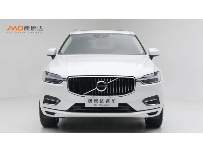 Volvo XC60 2020 Model T5 4WD Smart Range Deluxe Edition – фото 2