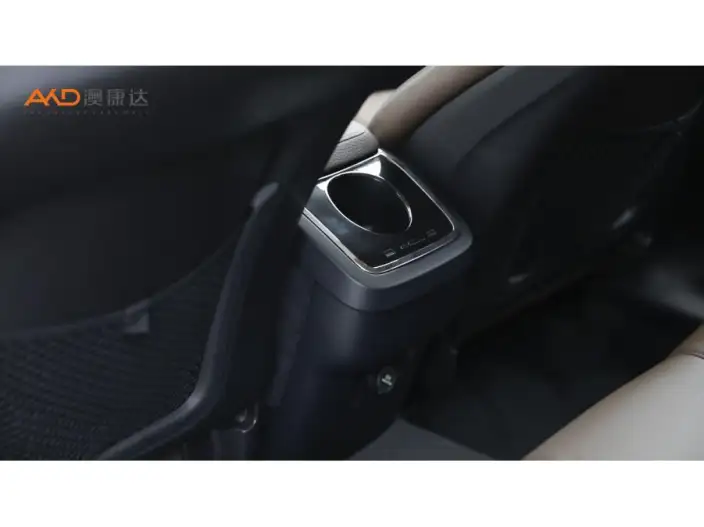 Volvo XC60 2020 Model T5 4WD Smart Range Deluxe Edition – фото 5