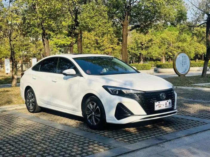 Changan Eado 2023 Model PLUS Changxiang Edition Blue whale NE 1.4T GDI DCT Noble Model – фото 3