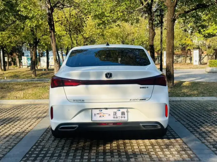 Changan Eado 2023 Model PLUS Changxiang Edition Blue whale NE 1.4T GDI DCT Noble Model – фото 5