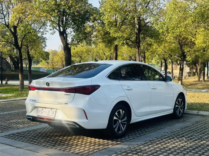 Changan Eado 2023 Model PLUS Changxiang Edition Blue whale NE 1.4T GDI DCT Noble Model – фото 6