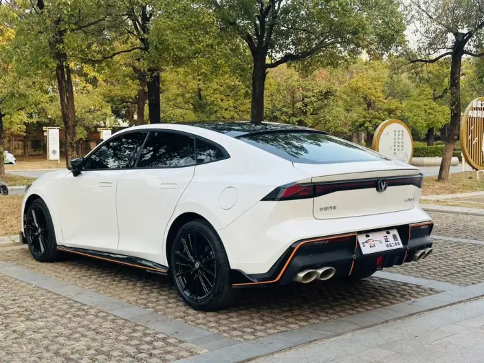 Changan UNI-V 2023 Model 1.5T Sports Edition – фото 4