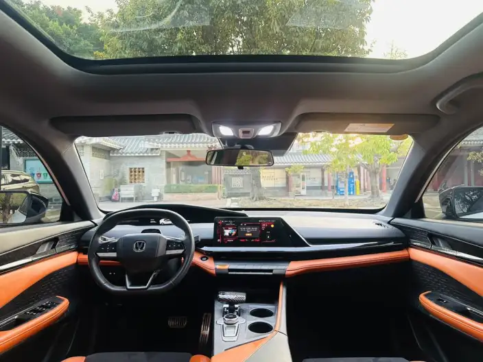 Changan UNI-V 2023 Model 1.5T Sports Edition – фото 9