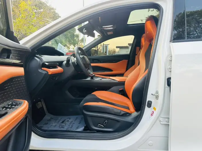 Changan UNI-V 2023 Model 1.5T Sports Edition – фото 10