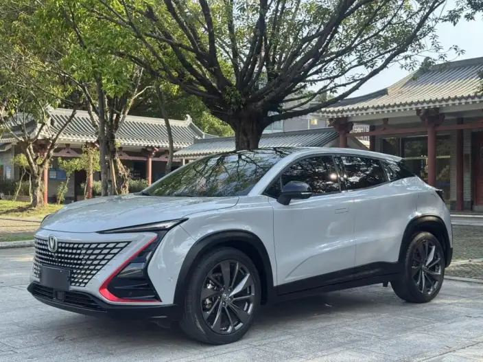 Changan UNI-T 2020 Model 1.5T Flagship Model – фото 1
