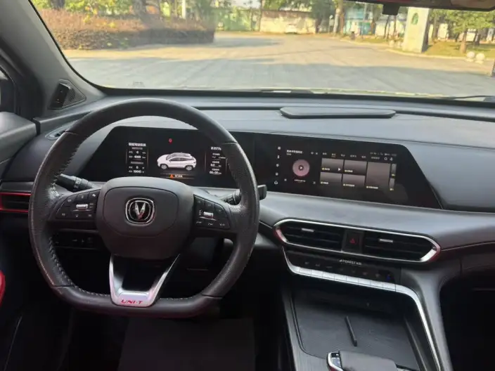 Changan UNI-T 2020 Model 1.5T Flagship Model – фото 13