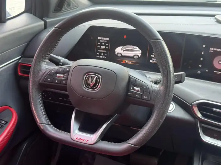 Changan UNI-T 2020 Model 1.5T Flagship Model – фото 15