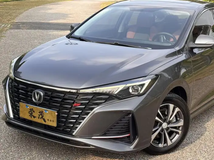 Changan Eado 2022 Model PLUS Blue whale NE 1.4T GDI DCT Noble Model – фото 10