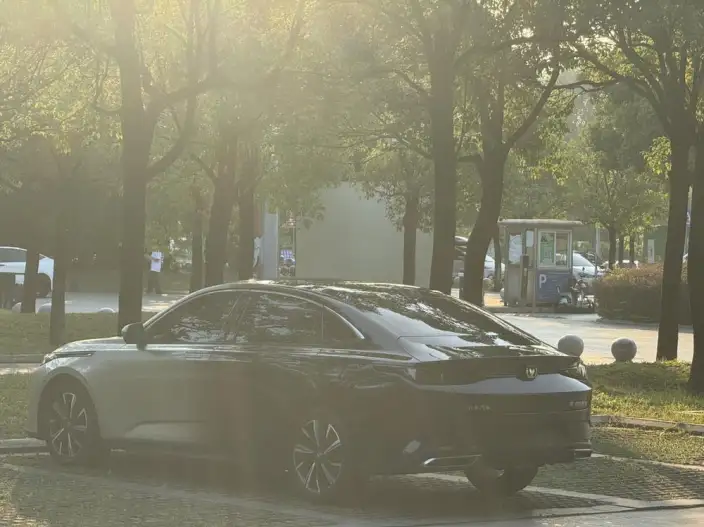Changan Yida 2023 Model 1.5T GDI Automatic Pilot Model – фото 4