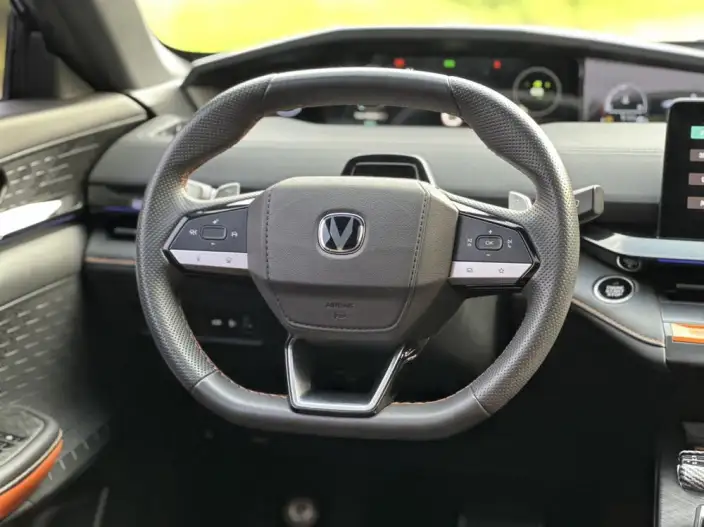 Changan UNI-V 2022 Model 1.5T Noble Model – фото 14