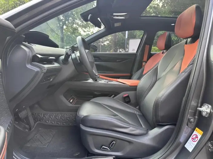 Changan UNI-V 2022 Model 1.5T Noble Model – фото 18