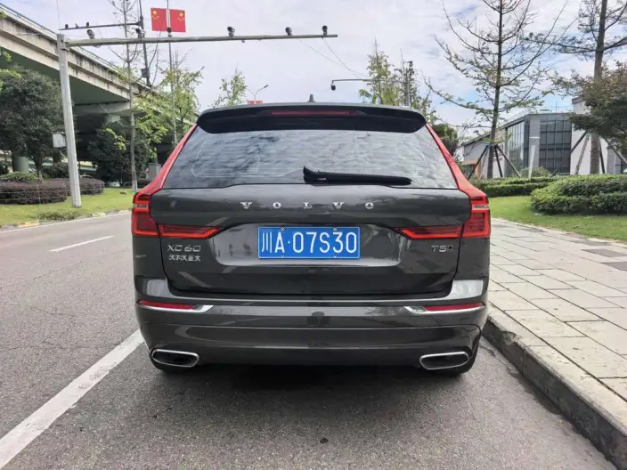 Volvo XC60 2020 Model T5 4WD Smart Range Sports Edition – фото 5