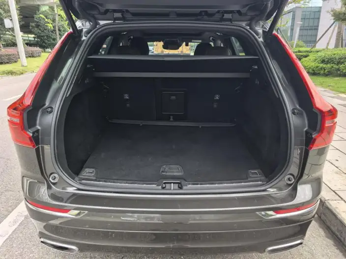 Volvo XC60 2020 Model T5 4WD Smart Range Sports Edition – фото 17