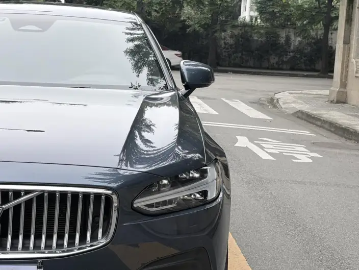 Volvo S90 2023 Model B5 Smart Range Deluxe Edition – фото 8