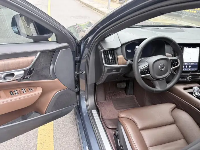 Volvo S90 2023 Model B5 Smart Range Deluxe Edition – фото 15