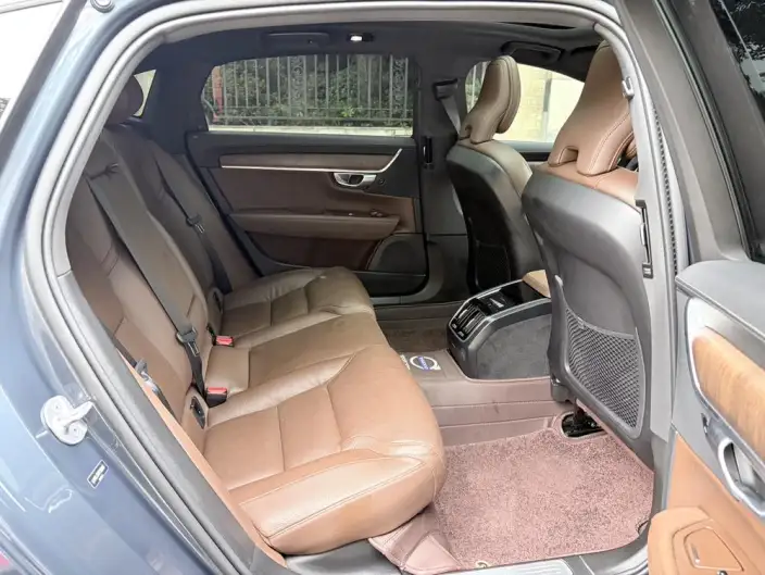 Volvo S90 2023 Model B5 Smart Range Deluxe Edition – фото 19