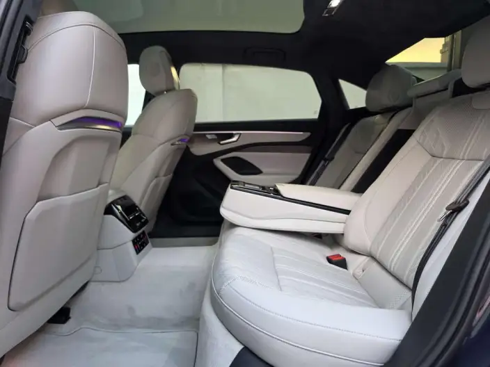 Audi A6L 2026 Model 2.0T quattro Exclusive Model – фото 14