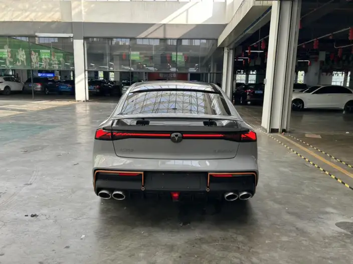 Changan UNI-V 2022 Model 1.5T Sports Edition – фото 6