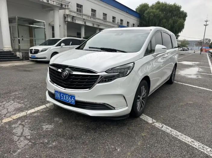 Buick GL8 2022 Model ES Luzun 653T Exclusive Model – фото 1