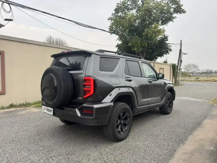 Tank 400 Hi4-T 2026 Model 2.0T Smart Edition – фото 6