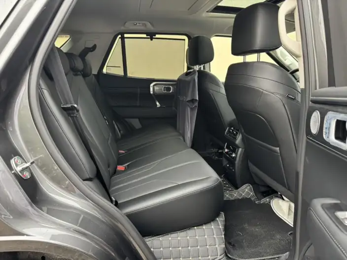 Tank 400 Hi4-T 2026 Model 2.0T Smart Edition – фото 25
