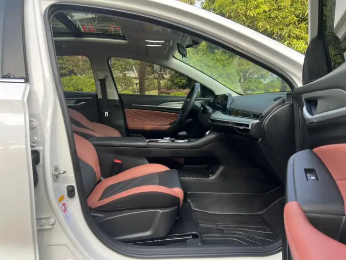Changan Eado 2022 Model PLUS Blue whale NE 1.4T GDI DCT Flagship Model – фото 10