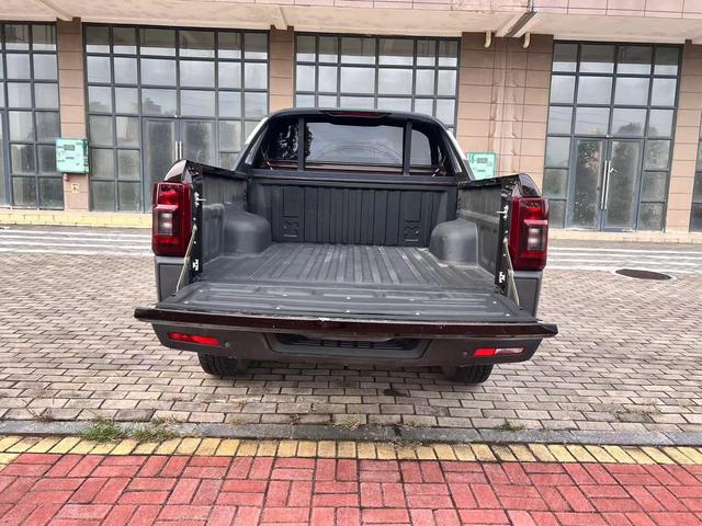 Yutong Domain Tiger 7 2022 2.0T Automatic Diesel 4WD Com f ort Standard Axle – фото 5