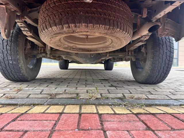 Yutong Domain Tiger 7 2022 2.0T Automatic Diesel 4WD Com f ort Standard Axle – фото 11