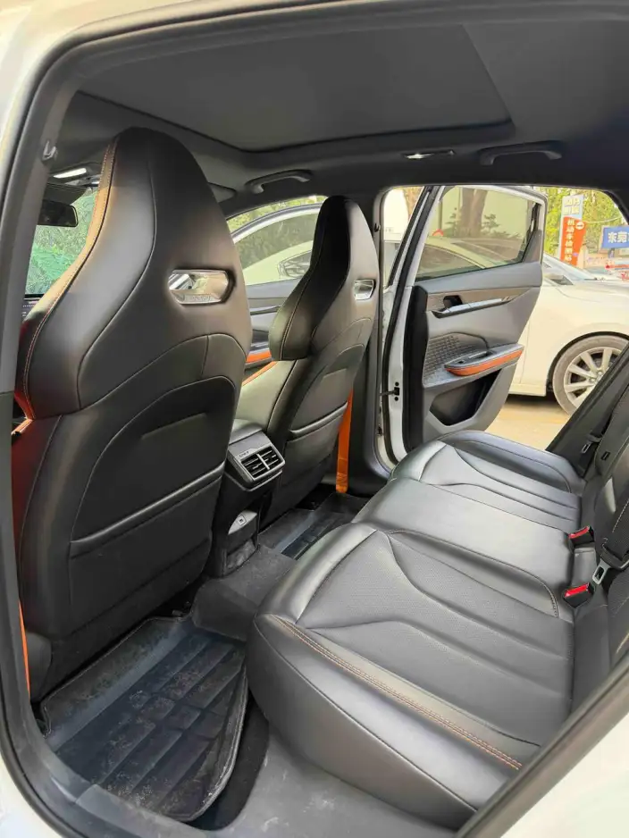 Changan UNI-V 2023 Model 1.5T Noble Model – фото 9