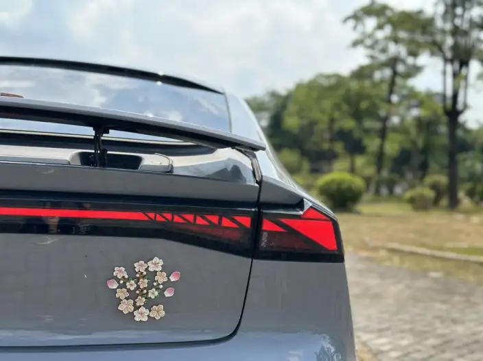 Changan UNI-V 2023 Model 1.5T Sports Edition – фото 10