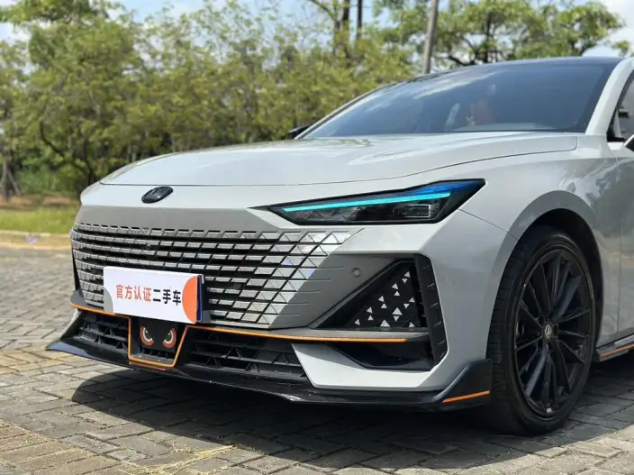 Changan UNI-V 2023 Model 1.5T Sports Edition – фото 11