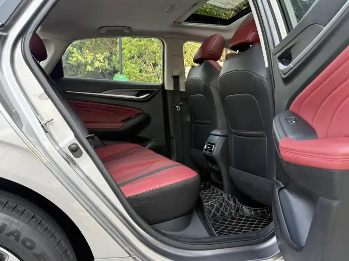 Changan Eado 2021 Model PLUS Blue whale NE 1.4T GDI DCT Noble Model – фото 15