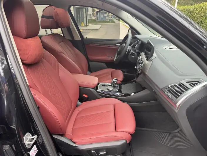 BMW X3 2023 Model xDrive30i Leading Model M Night Set – фото 21