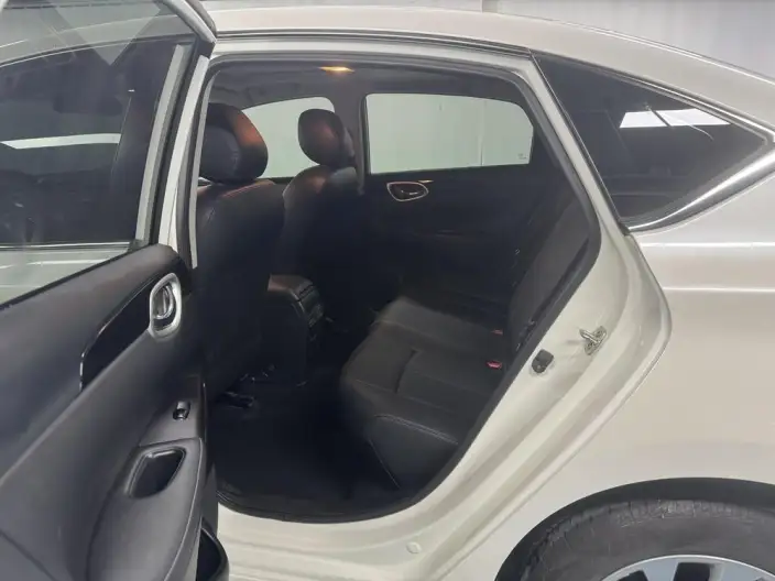 Nissan Sylphy 2022 Model Classic 1.6 XL CVT Deluxe Edition – фото 18