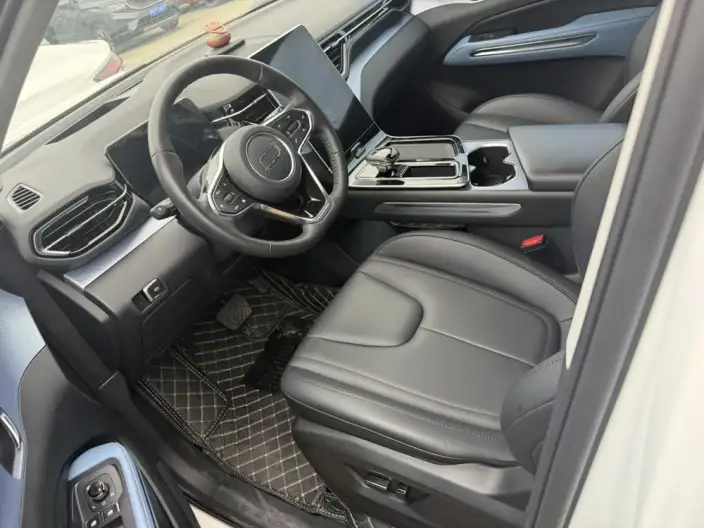 Bestune T90 2023 Model 2.0T Automatic Noble Model – фото 9