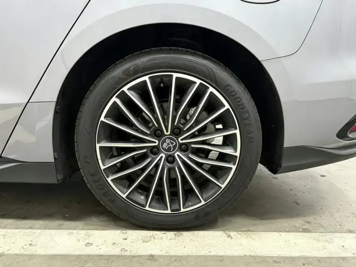 BYD Han DM 2022 Model DM-i 121KM Exclusive Model – фото 9
