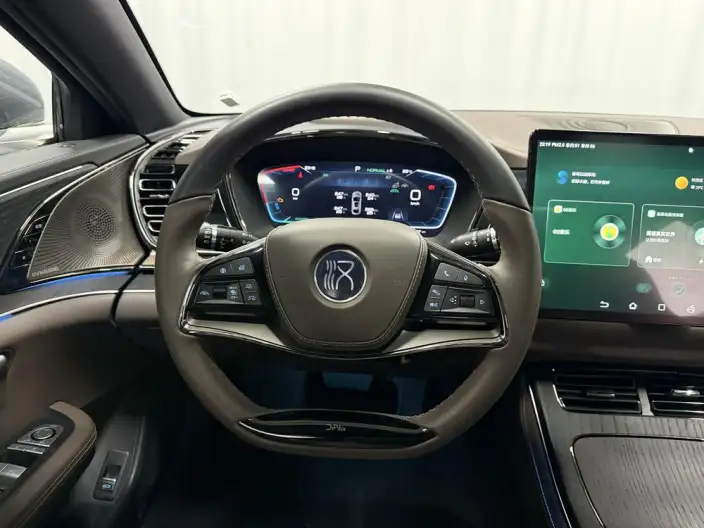 BYD Han DM 2022 Model DM-i 121KM Exclusive Model – фото 16