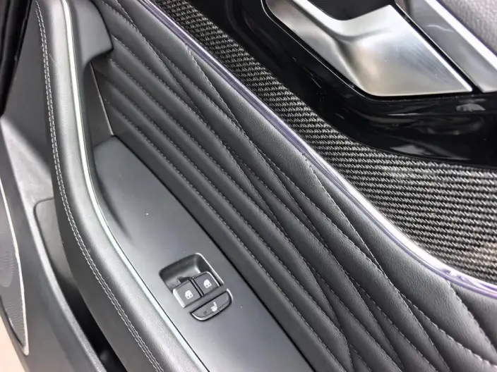 Hongqi HS5 2022 Model 2.0T Flag Lead 4WD Edition – фото 8