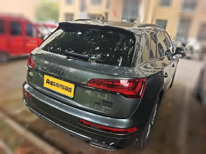 Audi Q5L 2022 Model Facelift 45T Luxury Dynamic Model – фото 2
