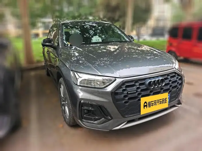 Audi Q5L 2022 Model Facelift 45T Luxury Dynamic Model – фото 3