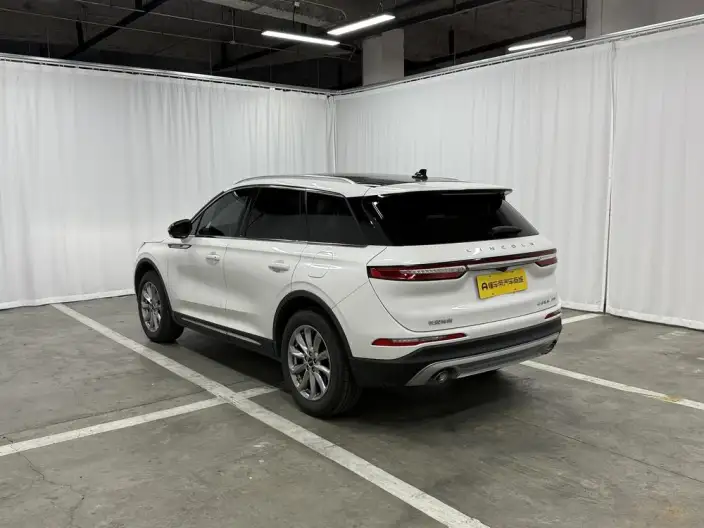 Lincoln Corsair 2020 Model 2.0T 2WD Exclusive Edition – фото 5