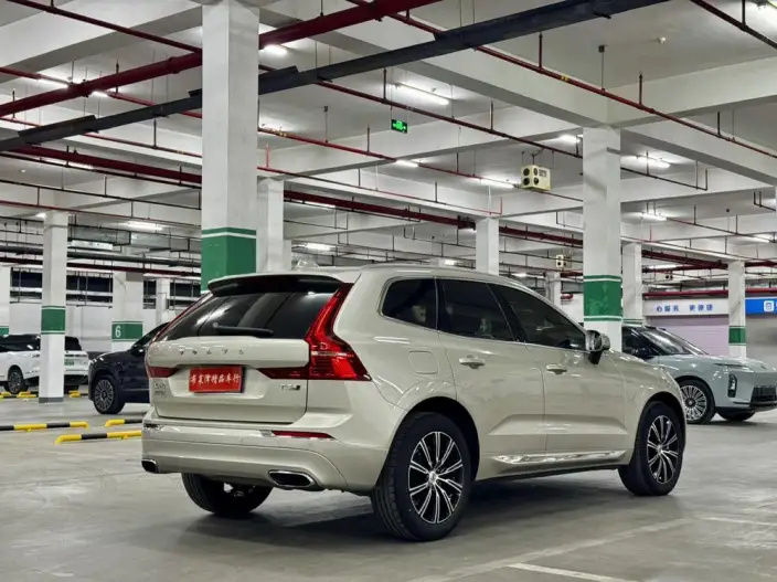 Volvo XC60 2020 Model T5 4WD Smart Range Deluxe Edition – фото 6